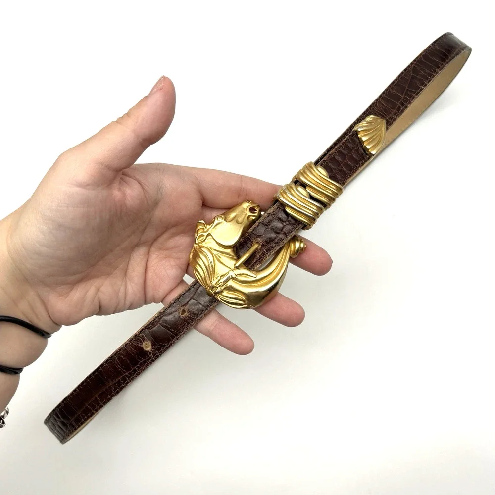 1980s Streets Ahead 32920 Brown Croc Emboss Leather Horsehead Skinny Belt L 34
